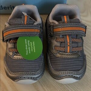 Stride Rite SM Turbo Sneaker, 3M